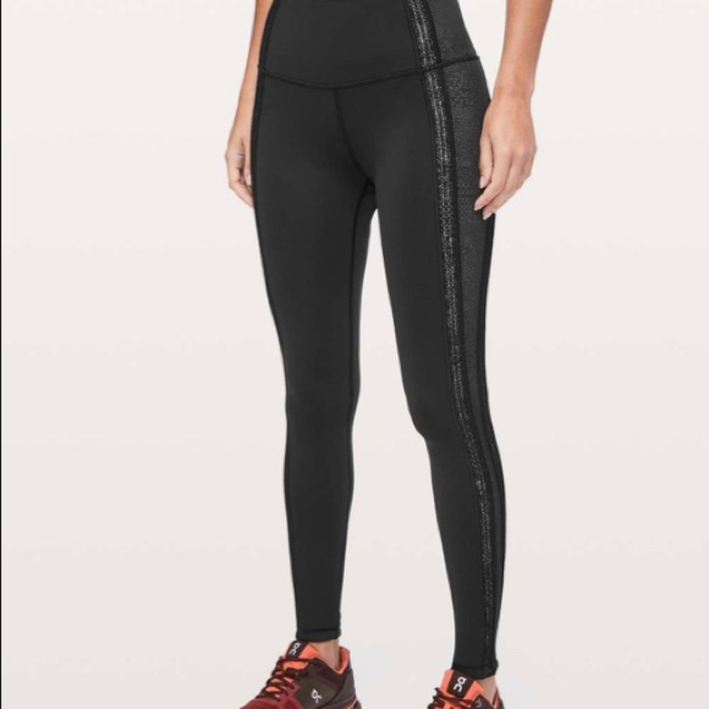 Lululemon power lines pant size 8